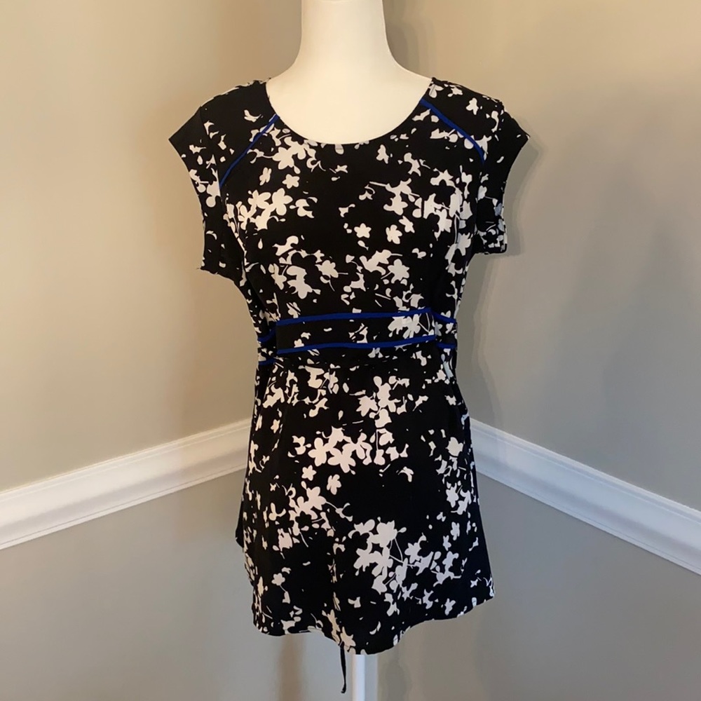 Black and white with blue accent maternity blouse.